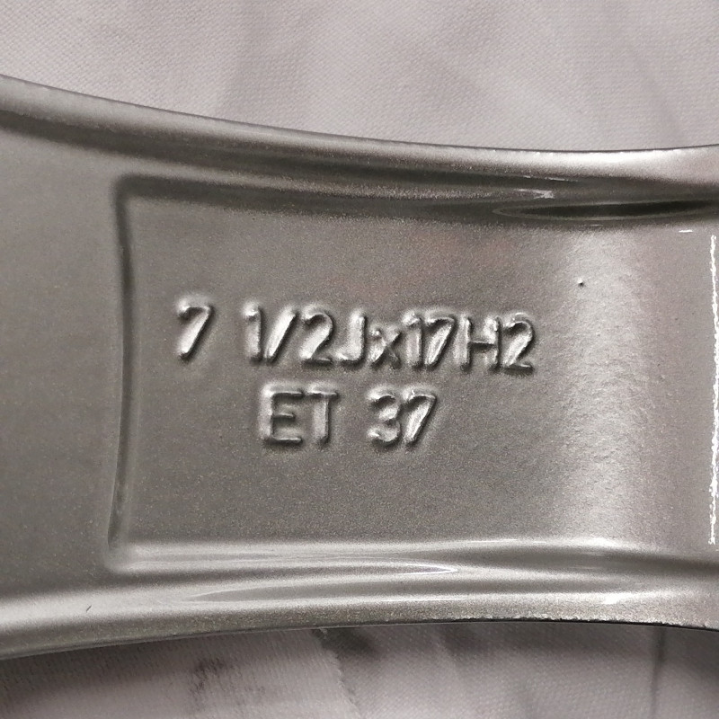 CONJUNTO DE JANTES ORIGINAIS DA MERCEDES DE 17"