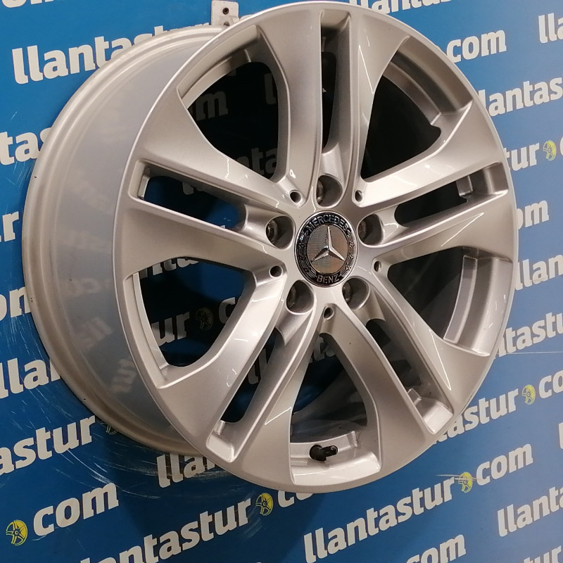 JUEGO DE LLANTAS ORIGINALES MERCEDES EN 17"