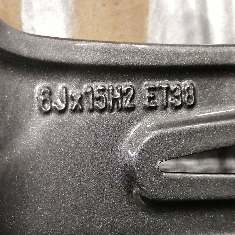 CONJUNTO DE JANTES ORIGINAIS SEAT DE 15"