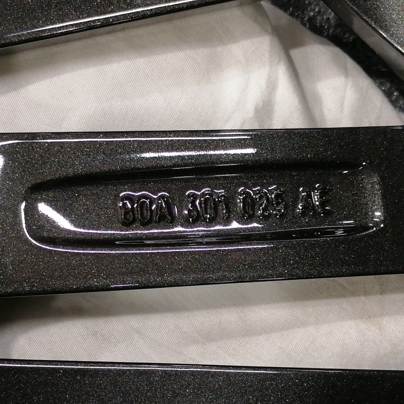 CONJUNTO DE JANTES ORIGINAIS AUDI DE 20"