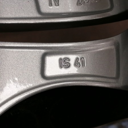 JUEGO DE LLANTAS ORIGINALES BMW EN 17" STYLE 68