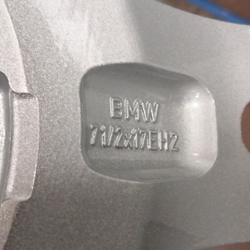 JUEGO DE LLANTAS ORIGINALES BMW EN 17" STYLE 97