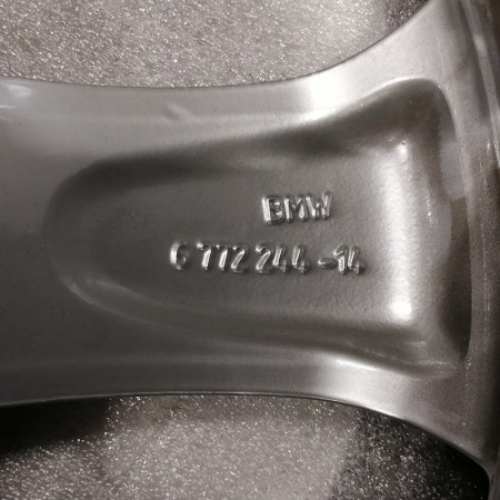 JUEGO DE LLANTAS ORIGINALES BMW EN 19" STYLE 63