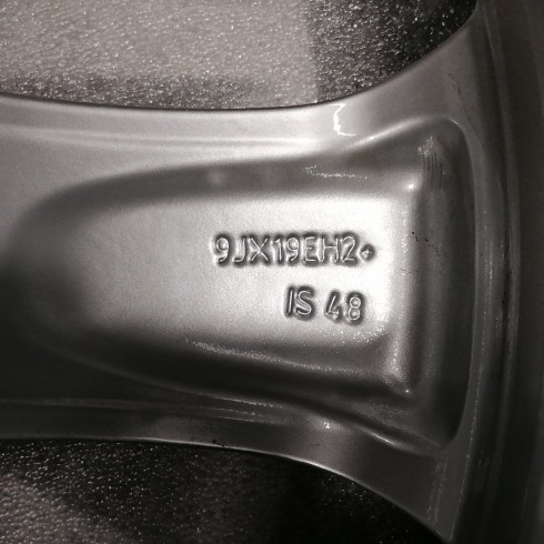 JUEGO DE LLANTAS ORIGINALES BMW EN 19" STYLE 63