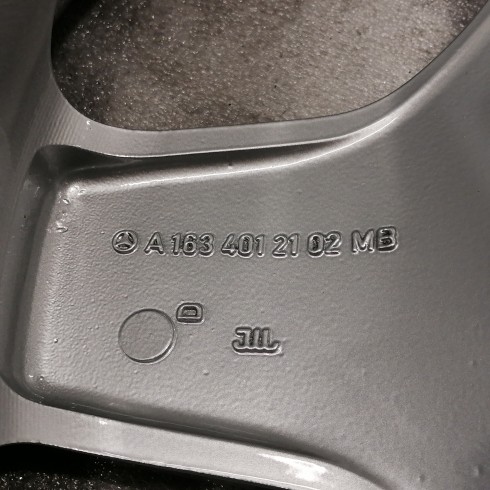 JUEGO DE LLANTAS ORIGINALES MERCEDES EN 18"