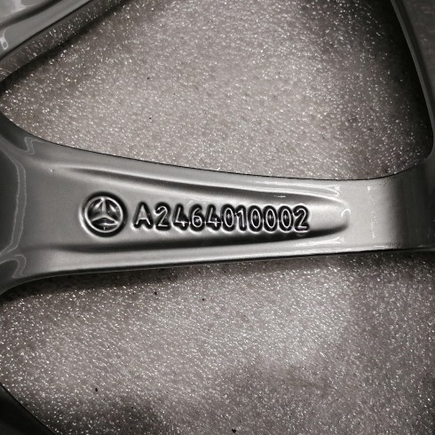 JUEGO DE LLANTAS ORIGINALES MERCEDES EN 17"