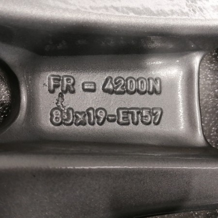 JUEGO DE LLANTAS ORIGINALES PORSCHE 997 EN 19"