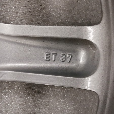 JUEGO DE LLANTAS ORIGINALES OPEL EN 16"