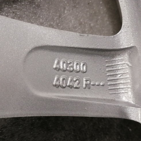 JUEGO DE LLANTAS ORIGINALES RENAULT EN 16"