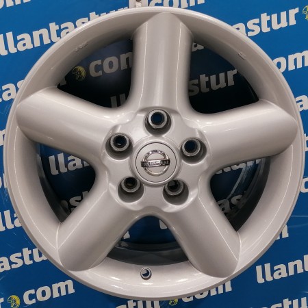 JUEGO DE LLANTAS ORIGINALES NISSAN EN 16"