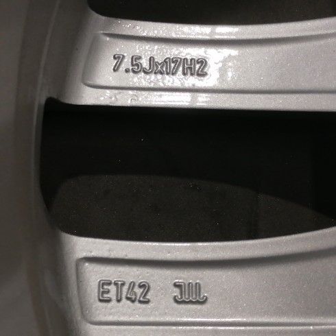 JUEGO DE LLANTAS ORIGINALES SEAT EN 17"