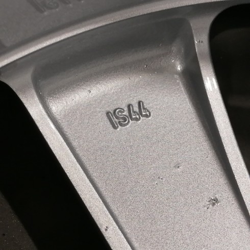 JUEGO DE LLANTAS ORIGINALES OPEL EN 17"