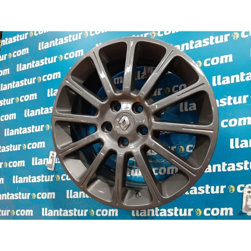 JUEGO DE LLANTAS ORIGINALES RENAULT EN 17"