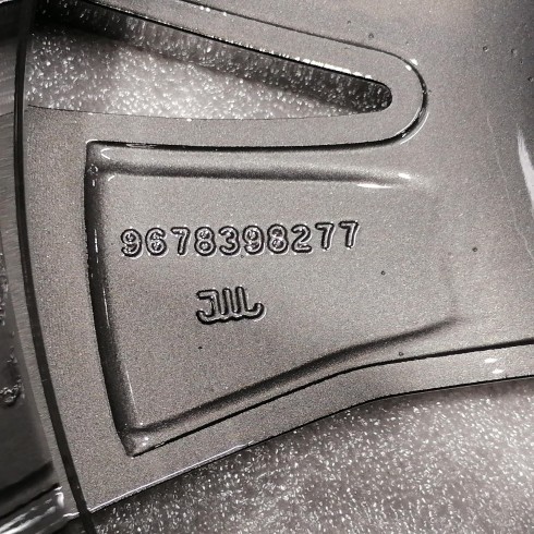 JUEGO DE LLANTAS ORIGINALES PEUGEOT EN 17"