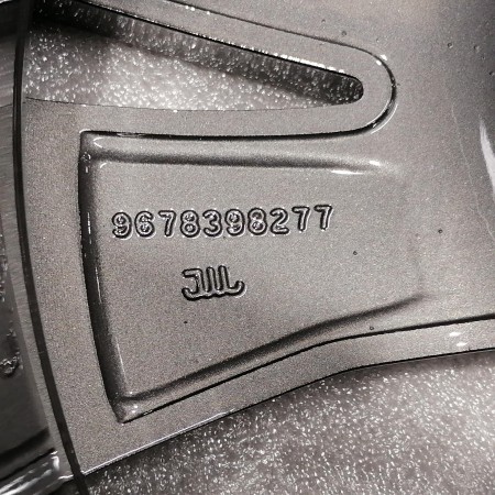 JUEGO DE LLANTAS ORIGINALES PEUGEOT EN 17"