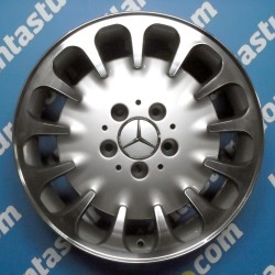 JUEGO DE LLANTAS ORIGINALES MERDECES EN 17"
