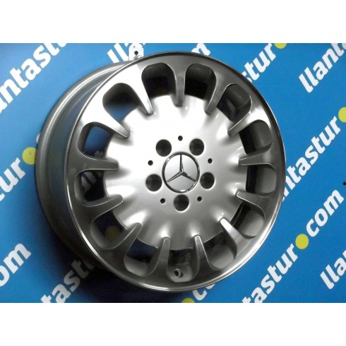 JUEGO DE LLANTAS ORIGINALES MERDECES EN 17"
