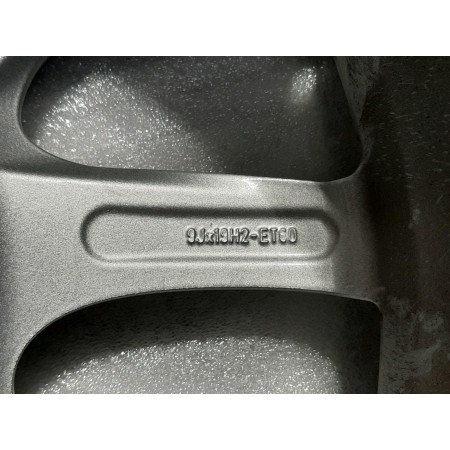 JUEGO DE LLANTAS ORIGINALES PORSCHE CAYENNE EN 19"