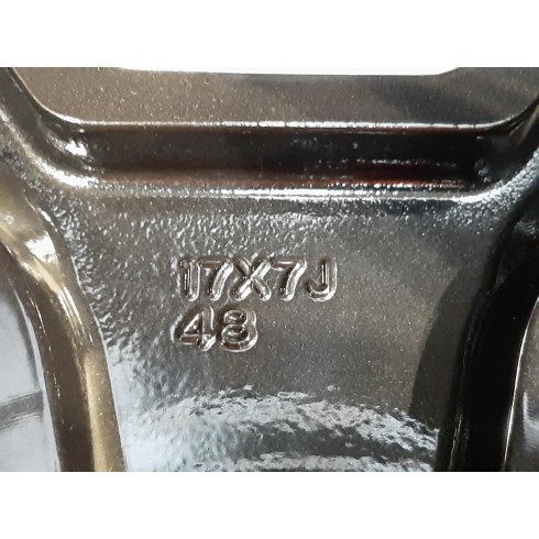 JUEGO DE LLANTAS ORIGINALES SUBARU EN 17"