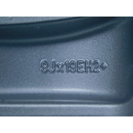 JUEGO DE LLANTAS ORIGINALES BMW EN 19" STYLE 331