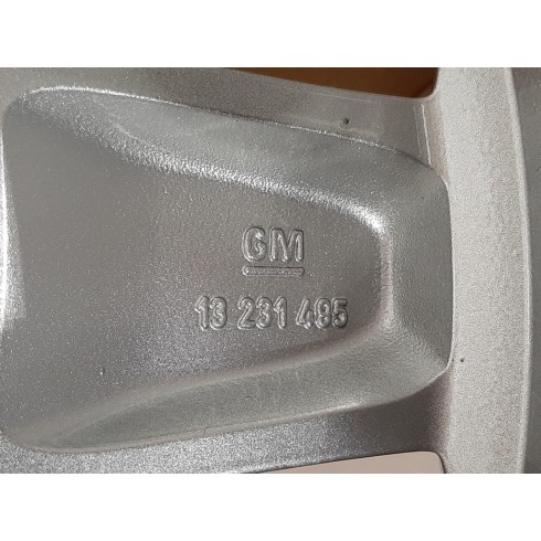 JUEGO DE LLANTAS ORIGINALES OPEL EN 17"