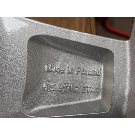 JUEGO DE LLANTAS ORIGINALES OPEL EN 17"