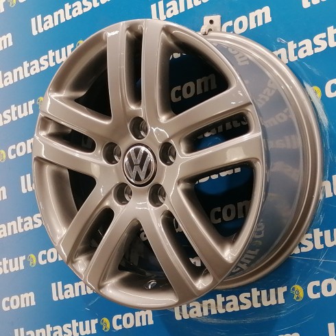 JUEGO DE LLANTAS ORIGINALES VOLKSWAGEN EN 16"