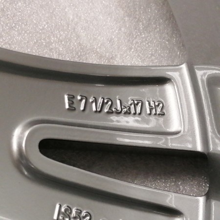 JUEGO DE LLANTAS ORIGINALES BMW EN 17" STYLE 385