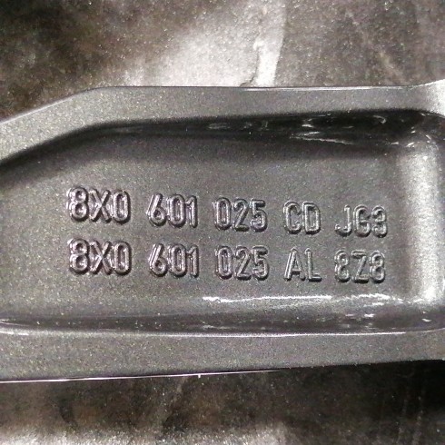 LLANTA SUELTA ORIGINAL AUDI EN 17" 8X0601025CD