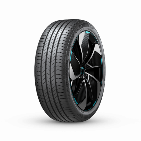Hankook iON GT