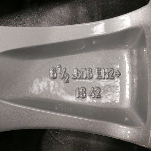 JUEGO DE LLANTAS ORIGINALES BMW EN 16" STYLE 229