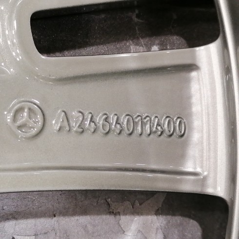 JUEGO DE LLANTAS ORIGINALES MERCEDES EN 17"