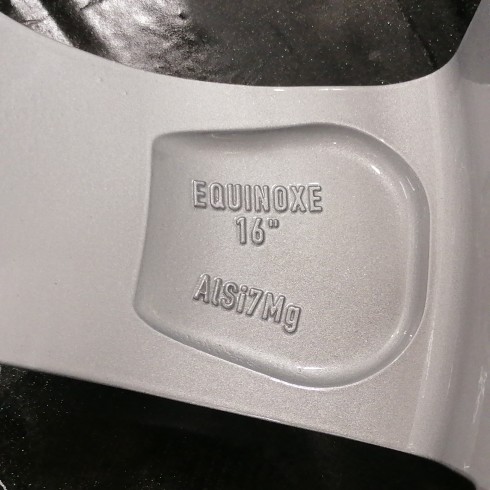 JUEGO DE LLANTAS ORIGINALES PEUGEOT EN 16"