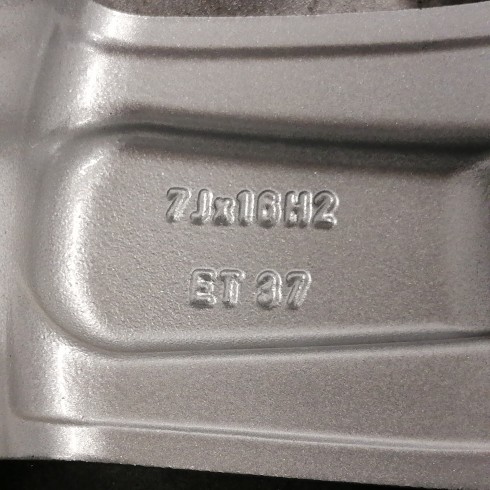 LLANTA SUELTA ORIGINAL VOLKSWAGEN EN 16"...