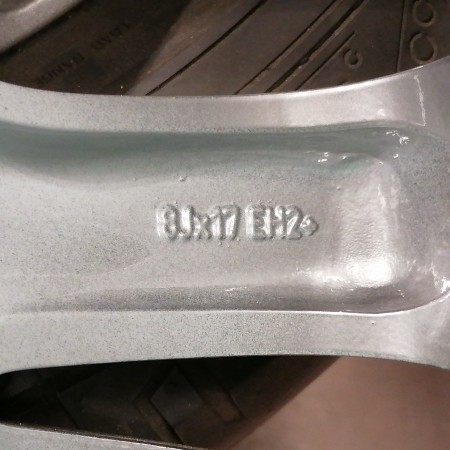 JUEGO DE LLANTAS ORIGINALES BMW EN 17" STYLE 113