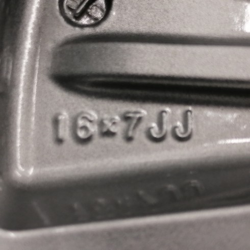 JUEGO DE LLANTAS ORIGINALES TOYOTA EN 16"