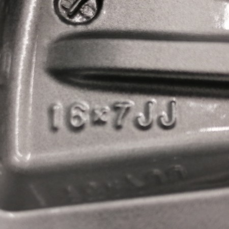 JUEGO DE LLANTAS ORIGINALES TOYOTA EN 16"