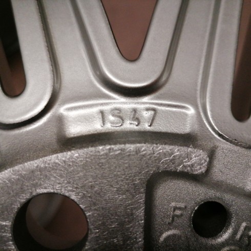 JUEGO DE LLANTAS ORIGINALES BMW EN 17" STYLE 207