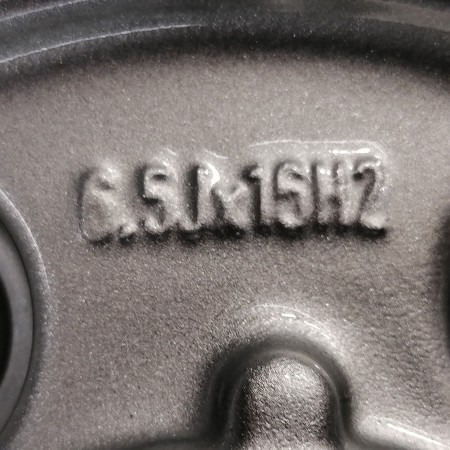 JUEGO DE LLANTAS ORIGINALES VOLKSWAGEN EN 16"