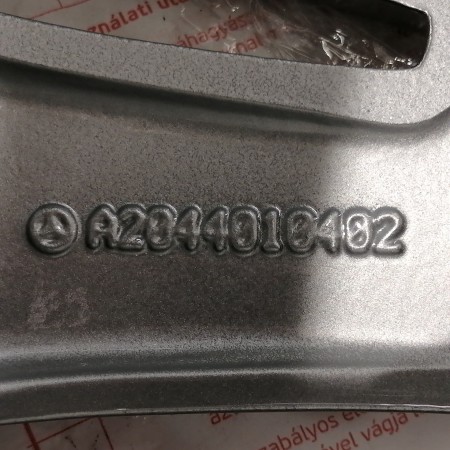 JUEGO DE LLANTAS ORIGINALES MERDECES EN 17"