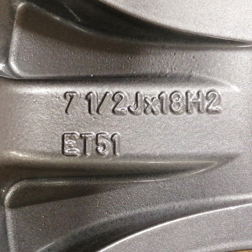 LLANTA SUELTA ORIGINAL VOLKSWAGEN EN 18"...