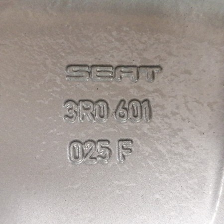 LLANTA SUELTA ORIGINAL SEAT EN 18" 3R0601025F