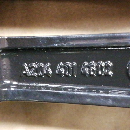 LLANTA ORIGINAL SUELTA MERCEDES EN 17" A2044014602