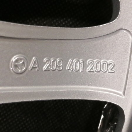 JUEGO DE LLANTAS ORIGINALES MERDECES EN 16"