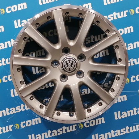 JUEGO DE LLANTAS ORIGINALES VOLKSWAGEN EN 17"