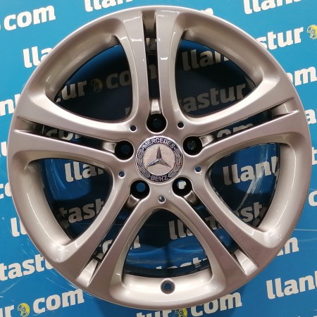 JUEGO DE LLANTAS ORIGINALES MERCEDES EN 17"