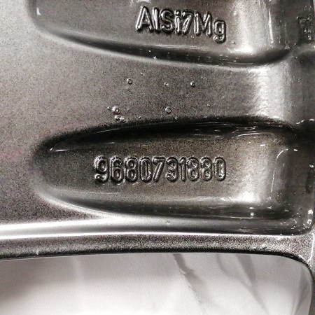 JUEGO DE LLANTAS ORIGINALES PEUGEOT EN 17"