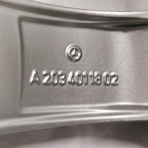 JUEGO DE LLANTAS ORIGINALES MERDECES EN 17"