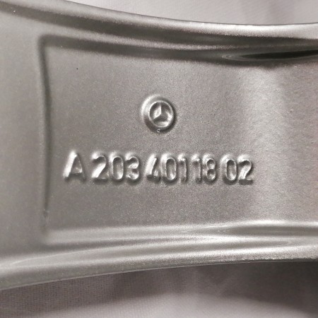 JUEGO DE LLANTAS ORIGINALES MERDECES EN 17"