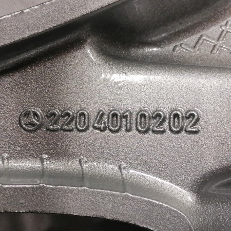 JUEGO DE LLANTAS ORIGINALES MERDECES EN 17"